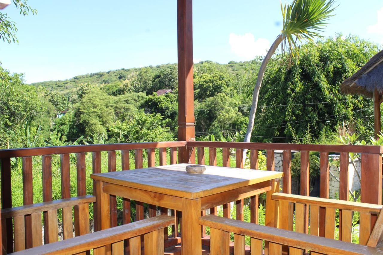 Bamboo Bungalow Jungle View Batununggul エクステリア 写真