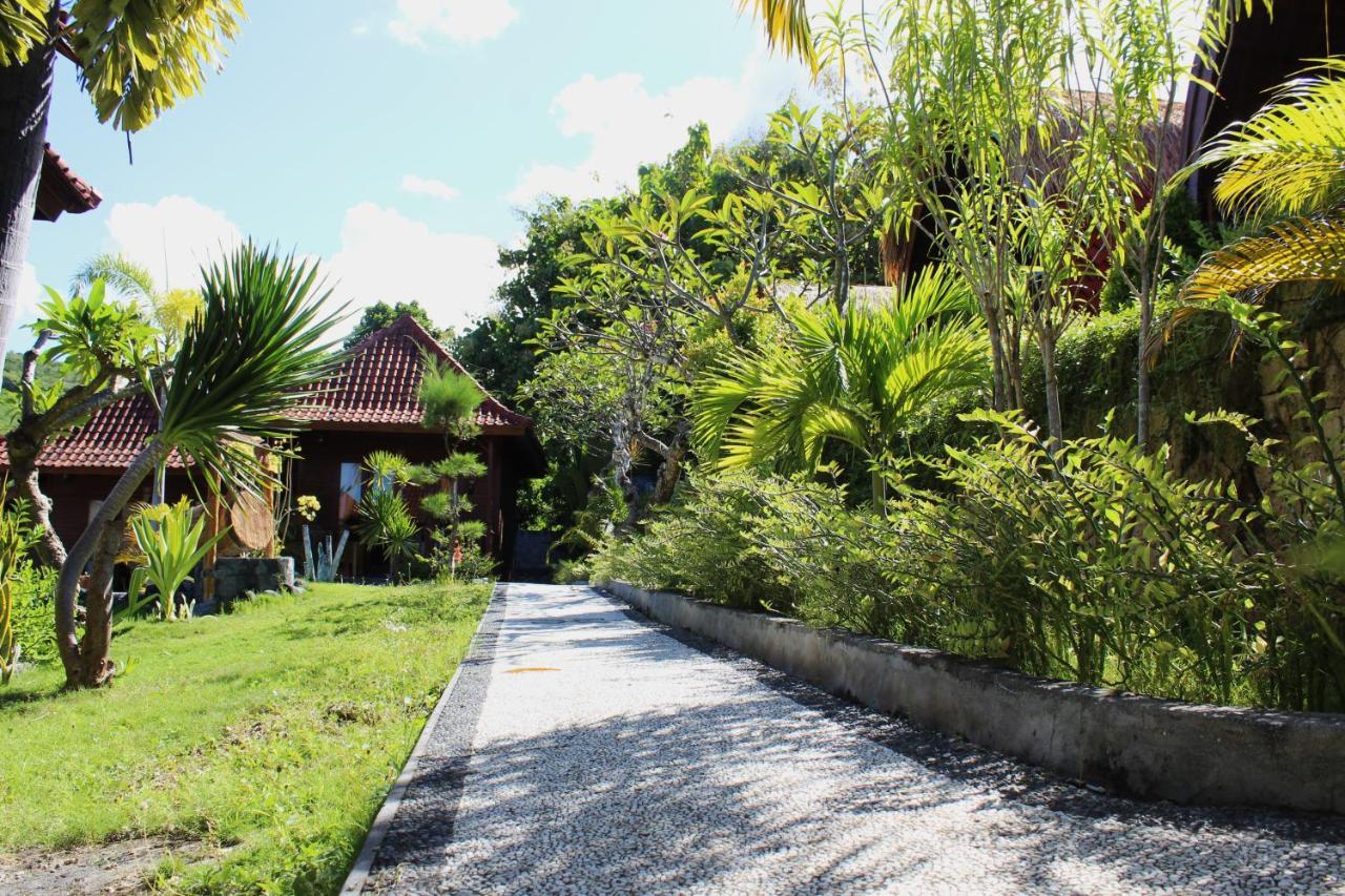 Bamboo Bungalow Jungle View Batununggul エクステリア 写真