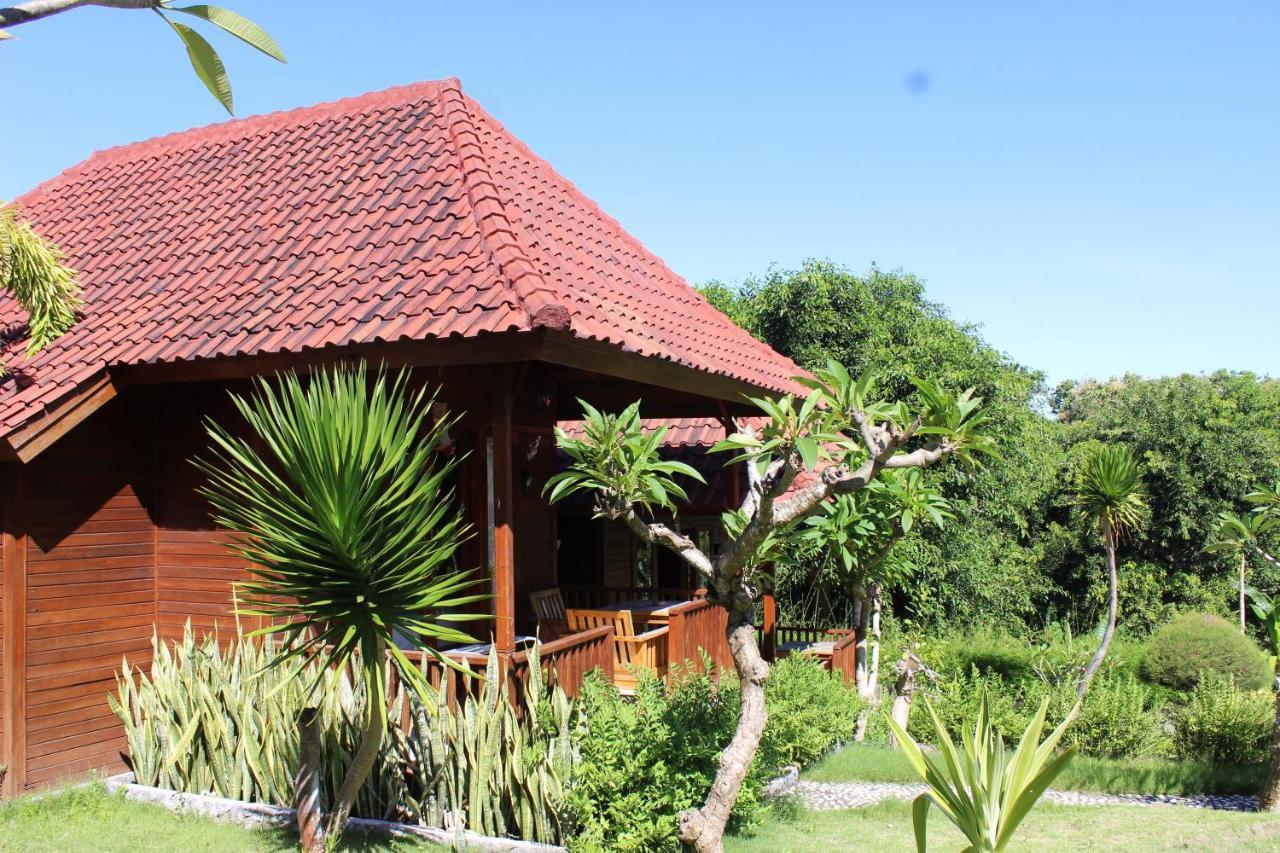Bamboo Bungalow Jungle View Batununggul エクステリア 写真
